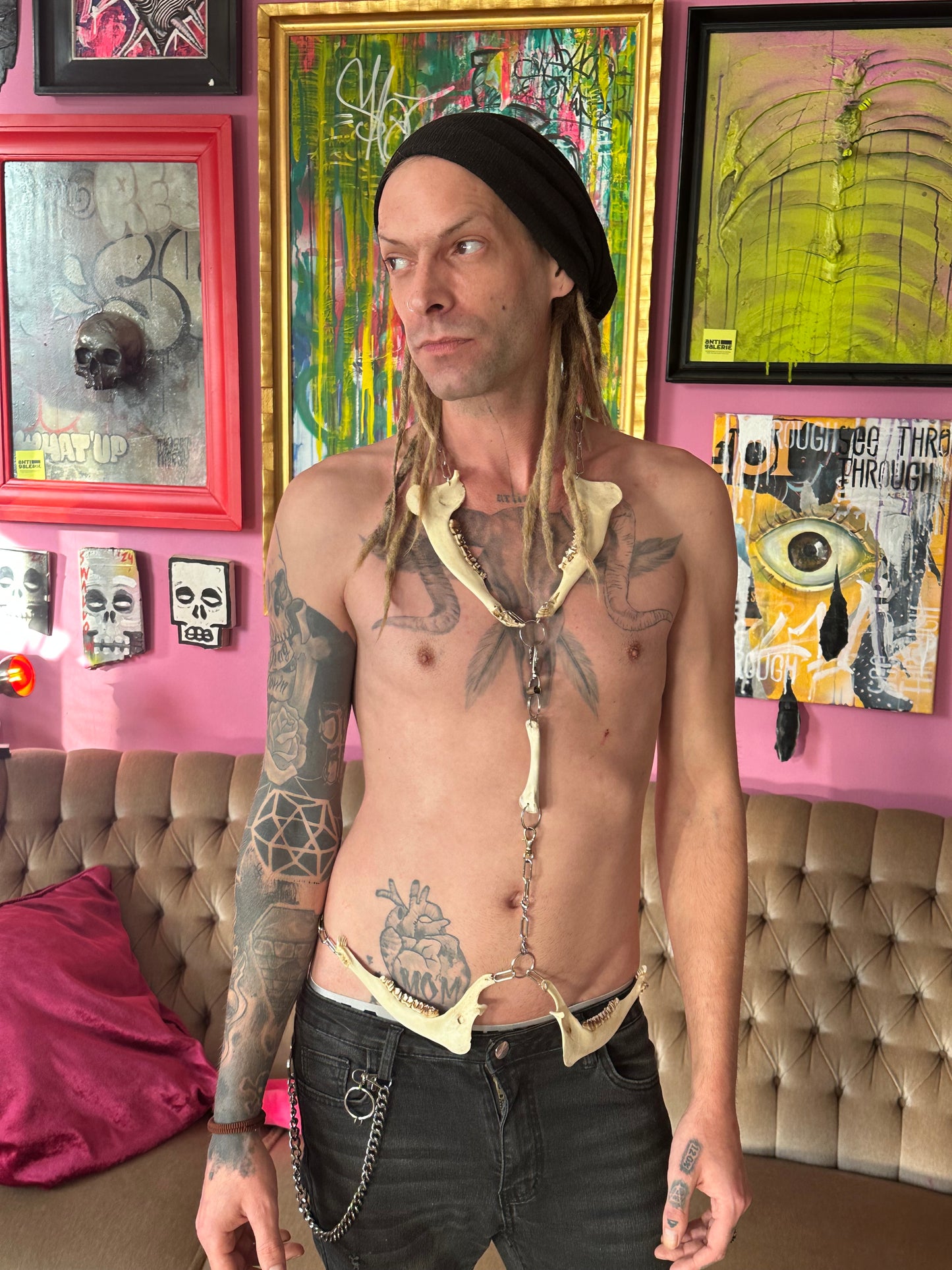 Body Chain/Harness aus echten Reh Kieferknochen