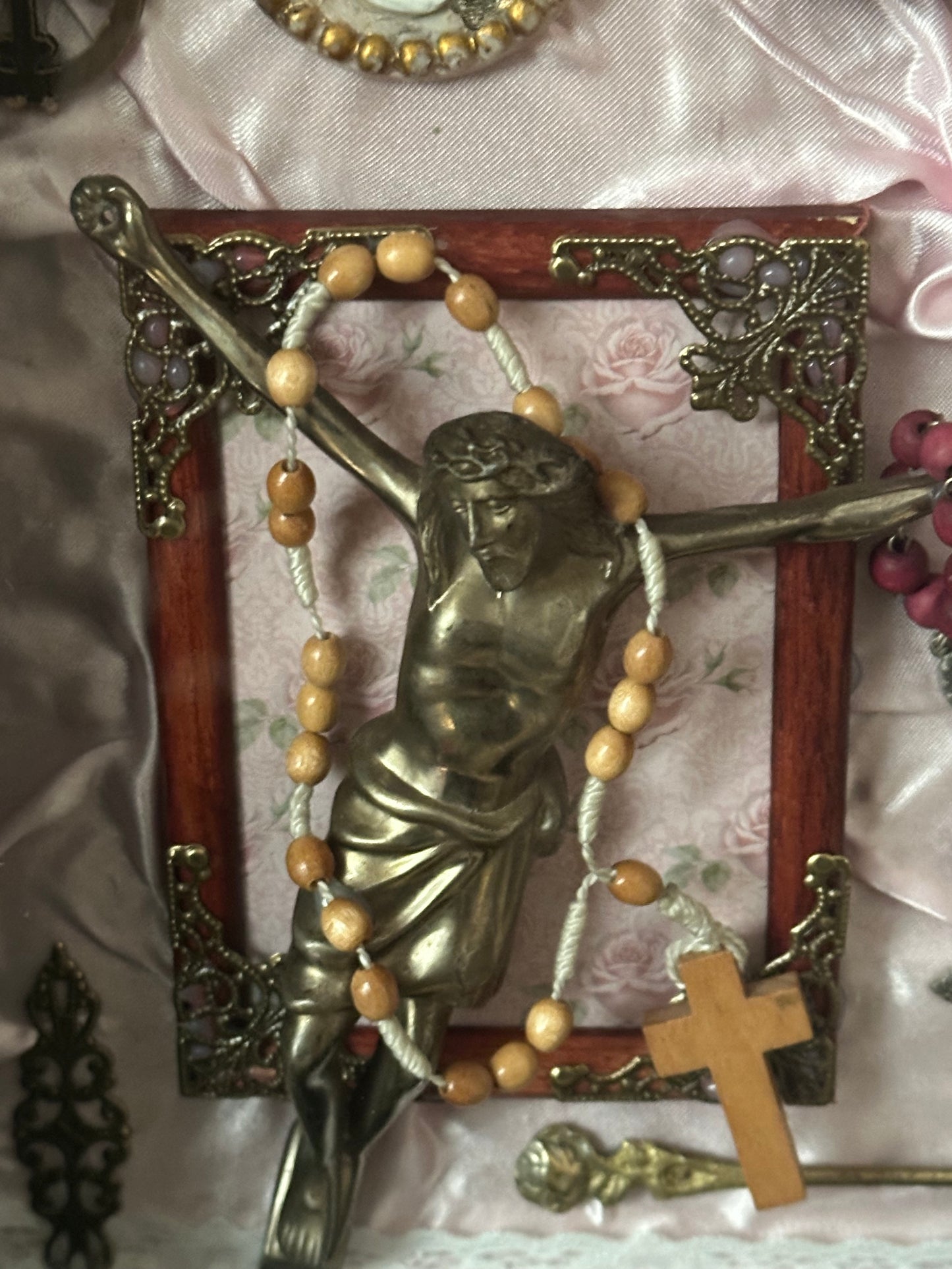 Rahmen „Holy No.6“