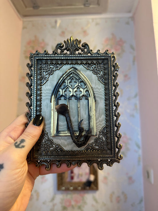 Rahmen „Aurea Arcana No.23“ mit echtem Krähenfuß