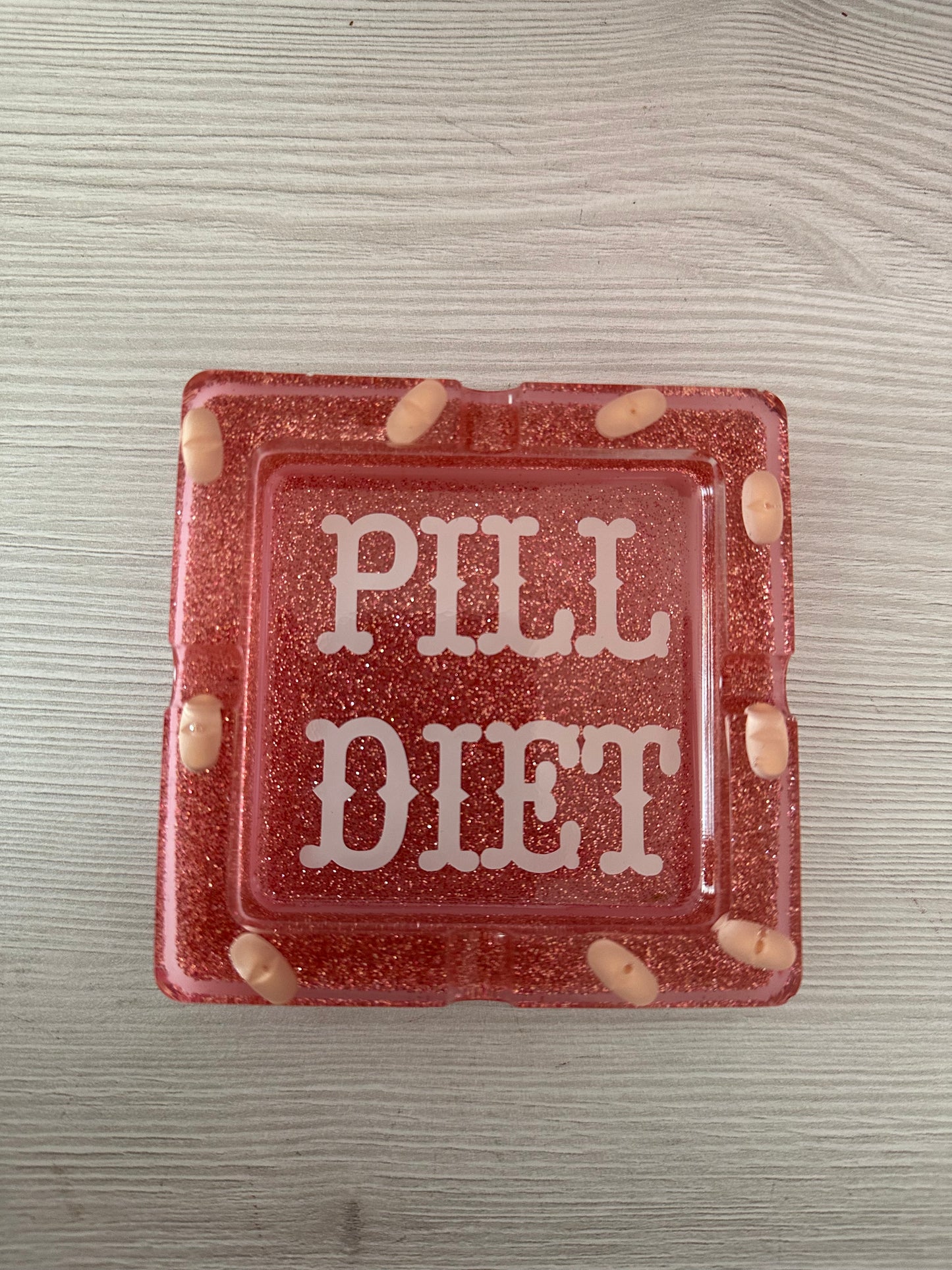 Aschenbecher "Pill Diet"