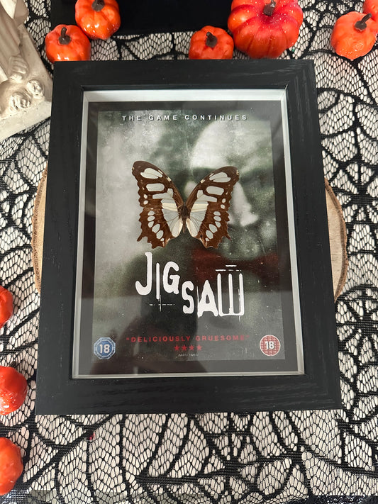 Rahmen mit echtem Schmetterling "JIGSAW" Halloween