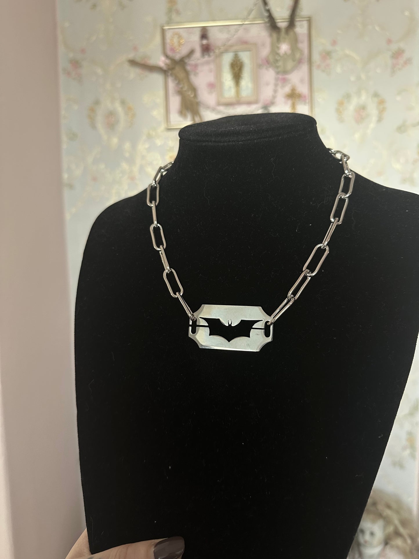 Kette „Fledermaus“