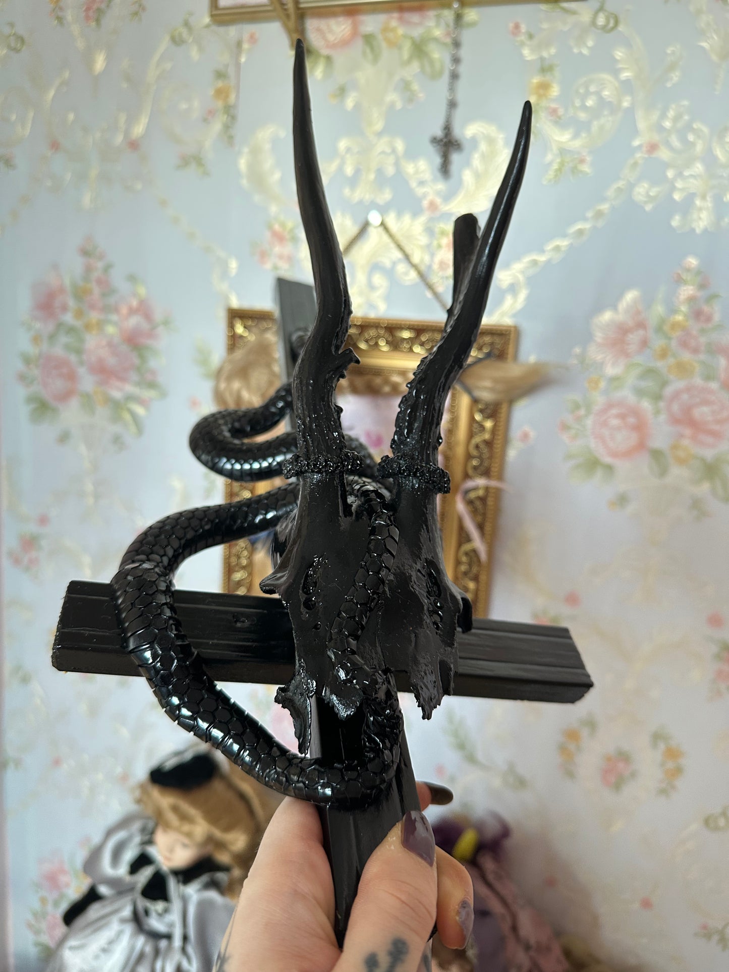 Cross No.6 mit echtem Geweih