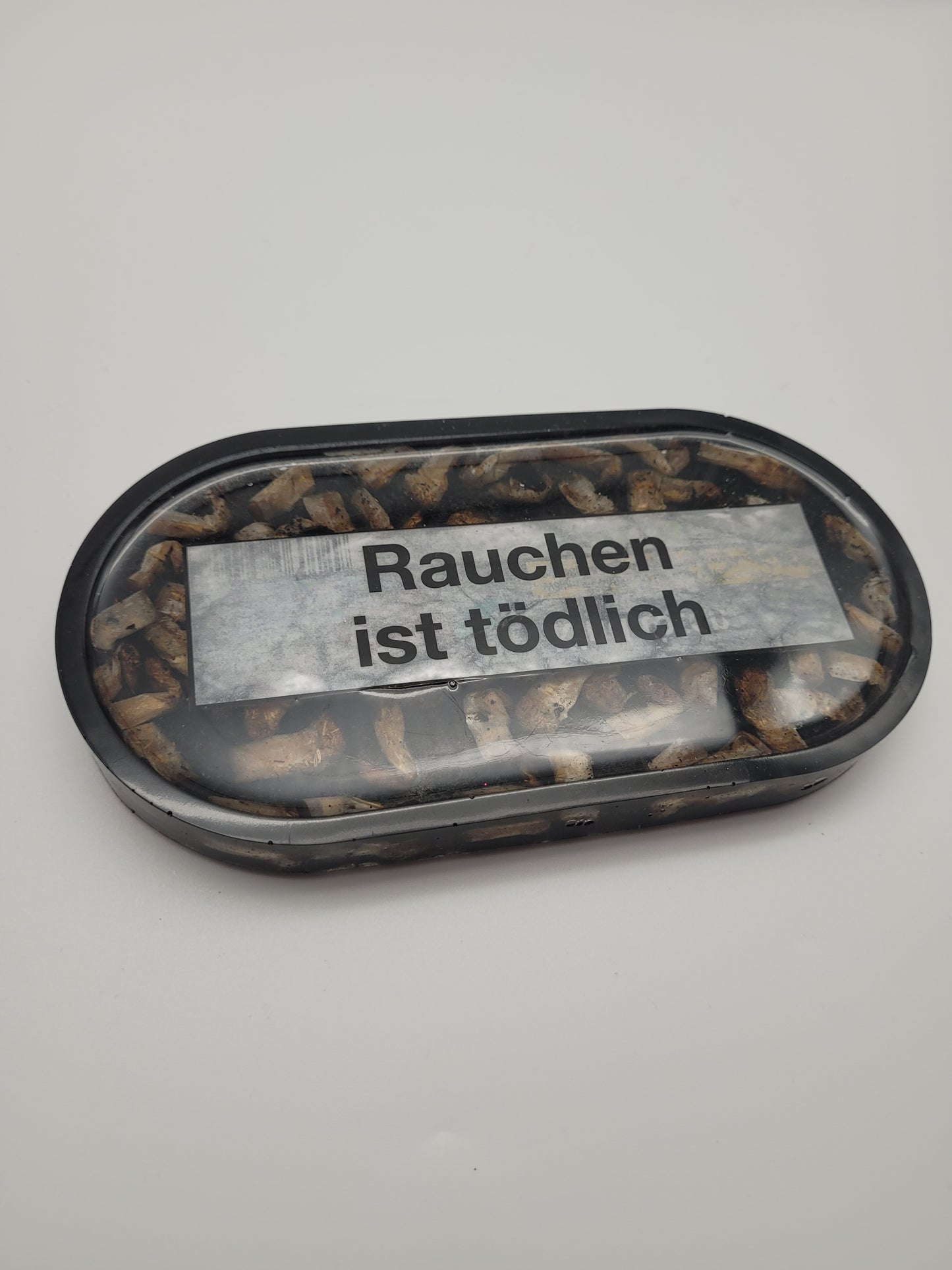 Tablett "Rauchen ist tödlich"