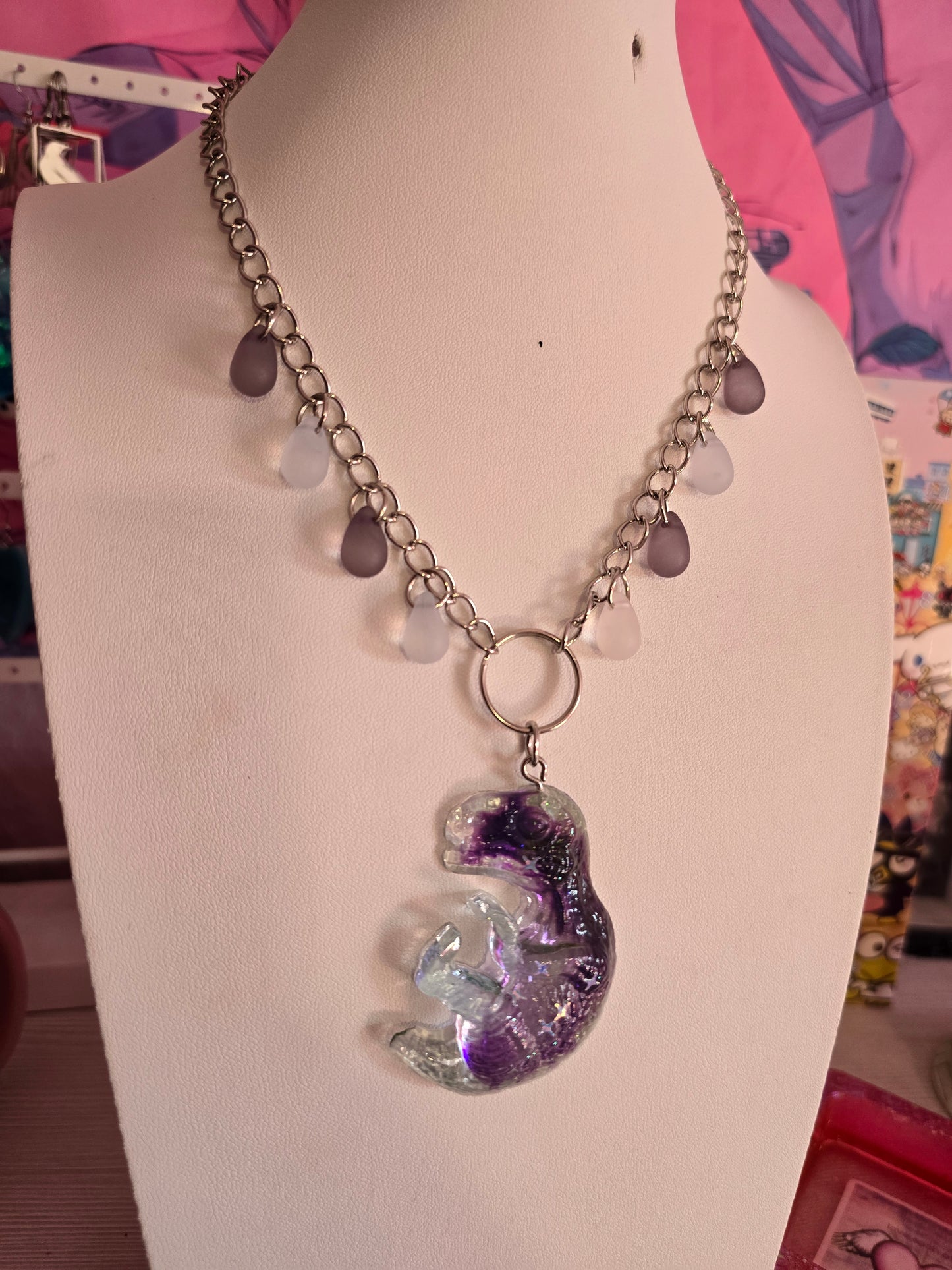 Kette "Dino Party" (lila)