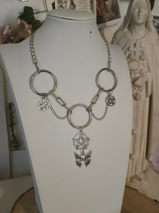 Kette „Skull Moth“