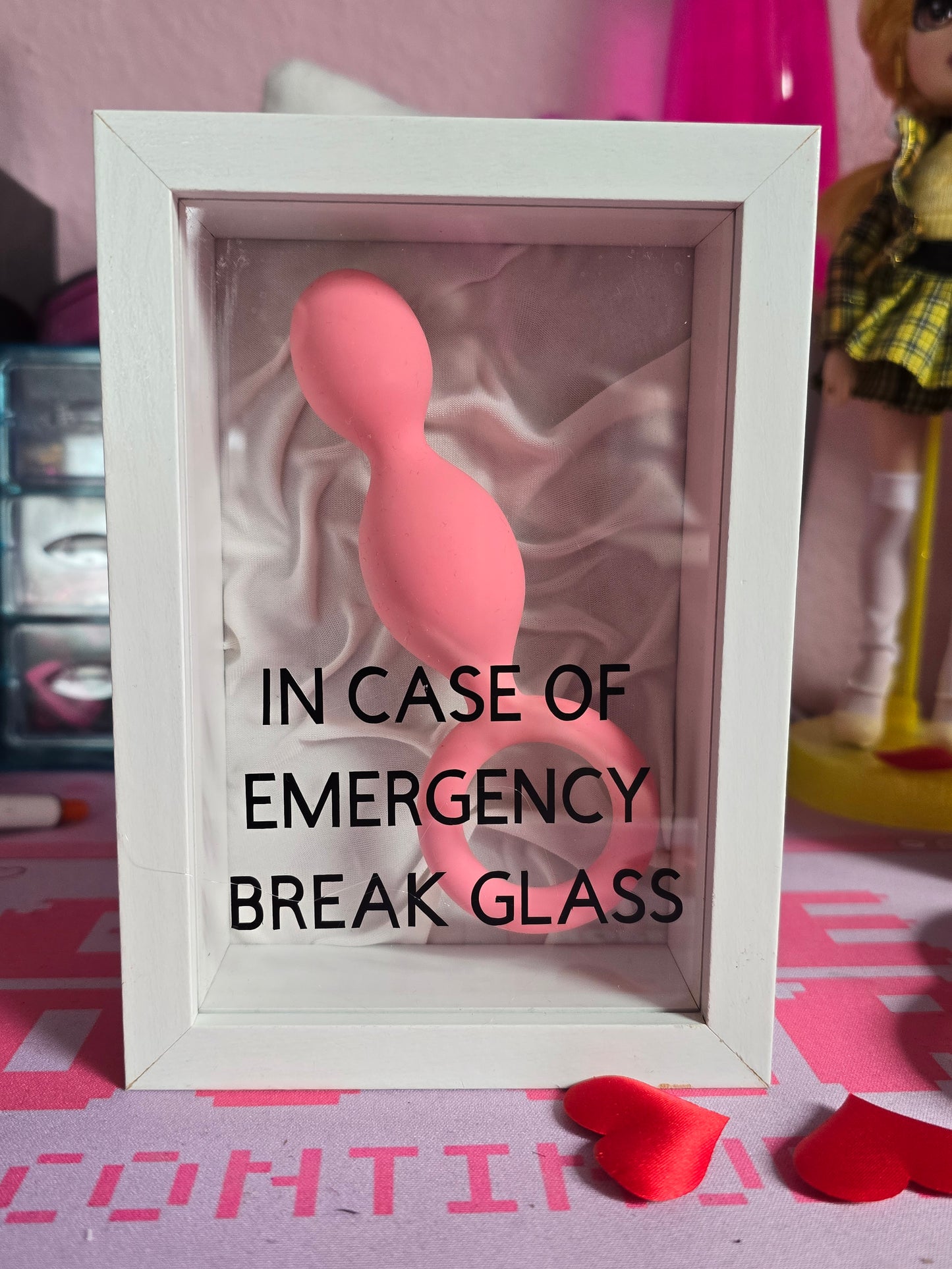 Rahmen "EMERGENCY No.3" - Sugar and Spice