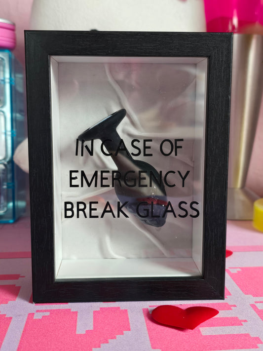 Rahmen "EMERGENCY No.2" - Sugar and Spice