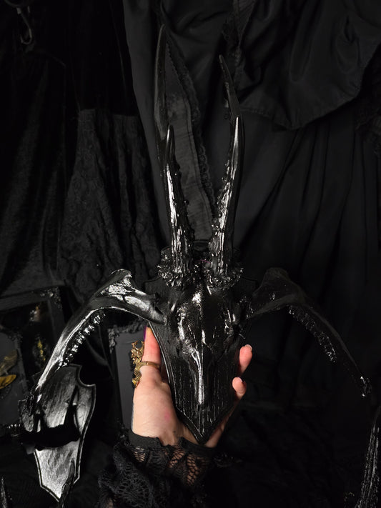 Echtes Geweih mit echten Reh Kieferknochen