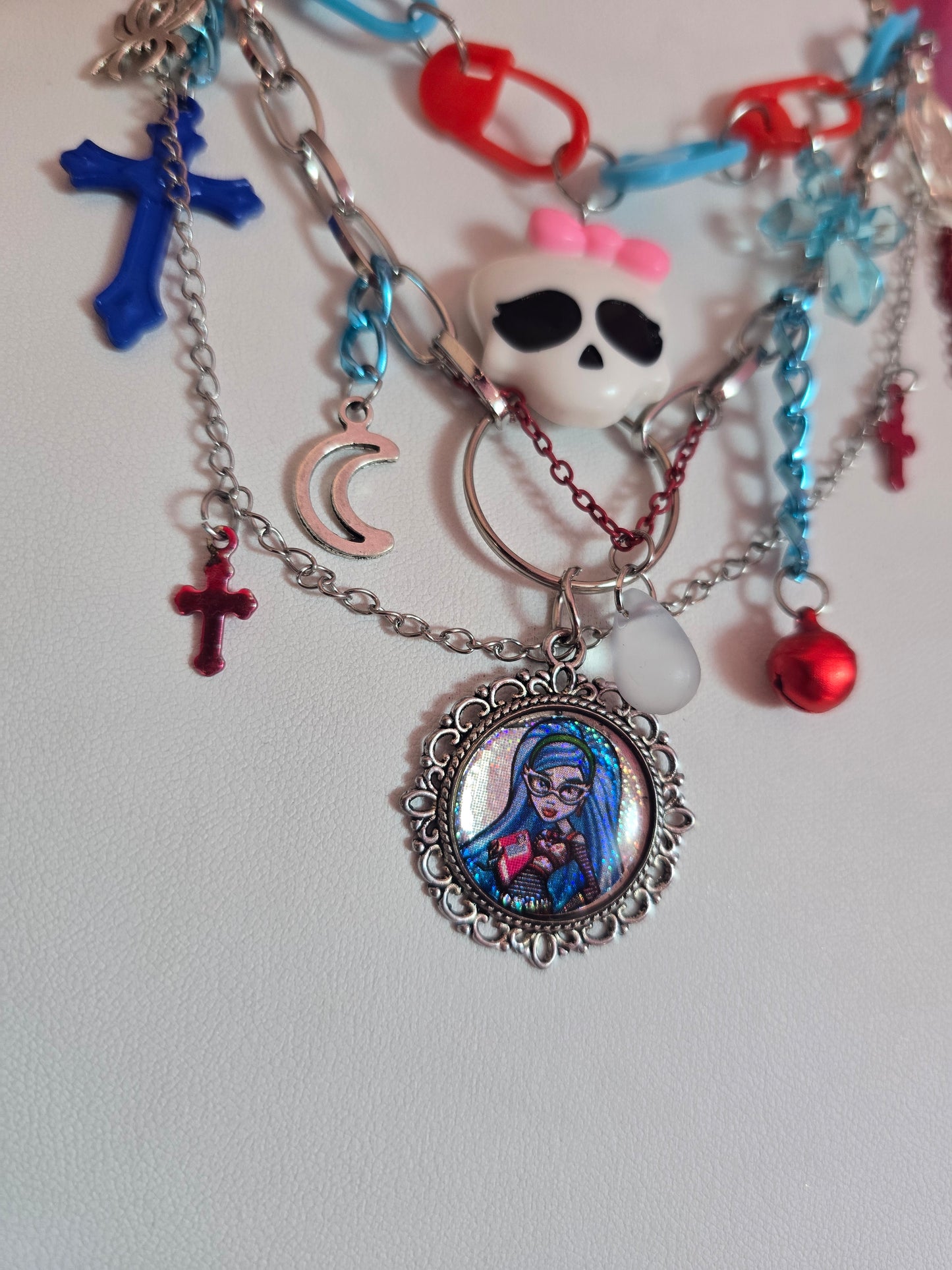 Upcycling Kette "Ghoulia"